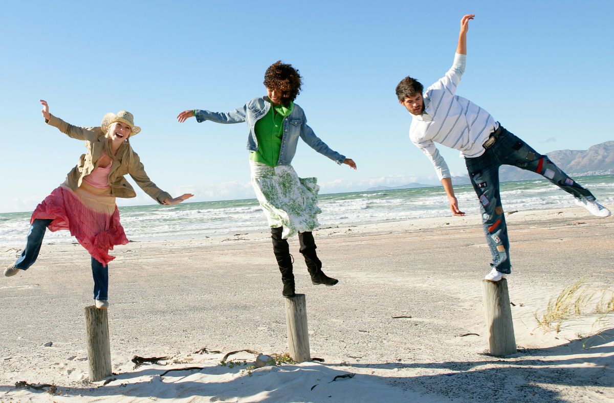 Was macht Östrogen wofür ist Progesteron